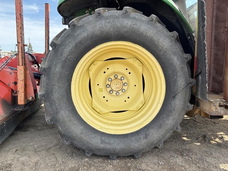 john-deere-6420-image-30