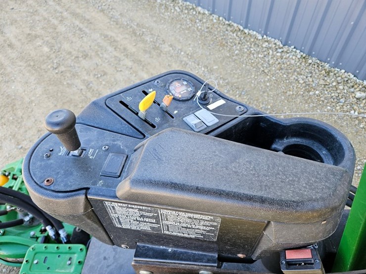 john-deere-8800-image-23