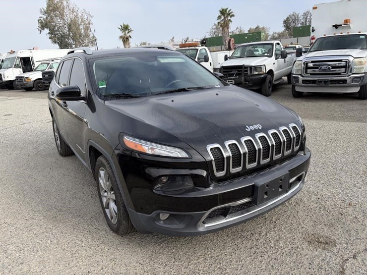 2018-jeep-cherokee-image-2