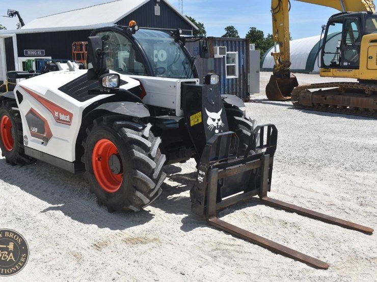 2024-bobcat-tl619-image-7