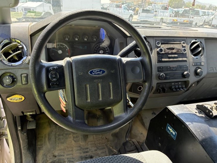 2012-ford-f550-image-16