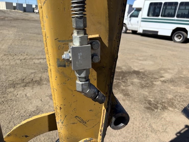 2018-caterpillar-303.5e2-cr-image-15
