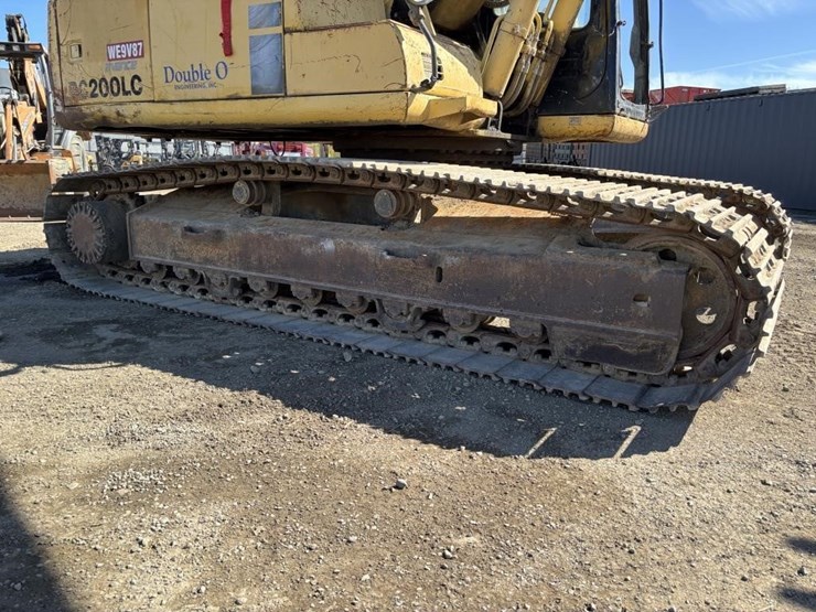 komatsu-pc200-l-image-25