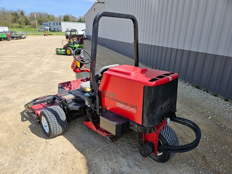 toro-groundsmaster-3500d-image-3