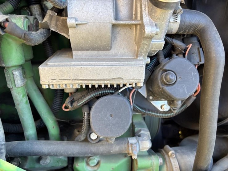 john-deere-6420-image-61