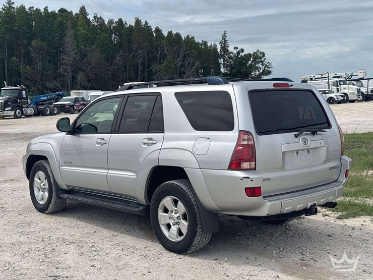 2005-toyota-4-runner-image-4