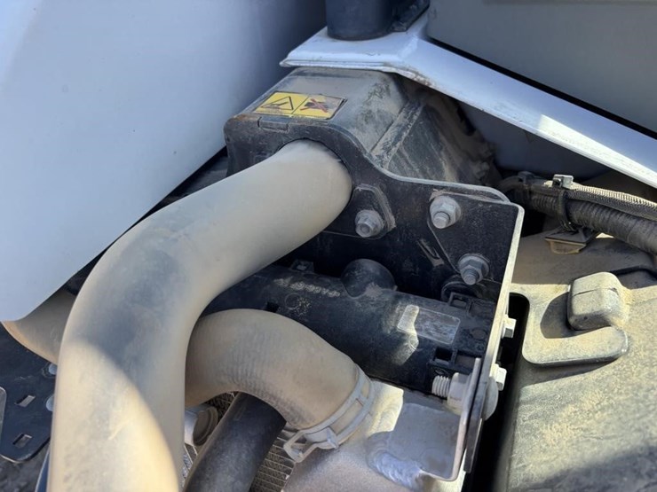 2017-bobcat-e50-image-53