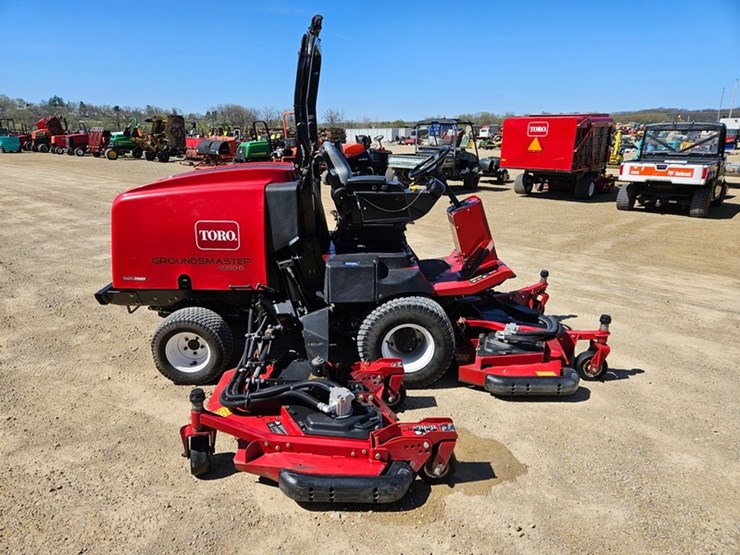 toro-groundsmaster-4000d-image-6