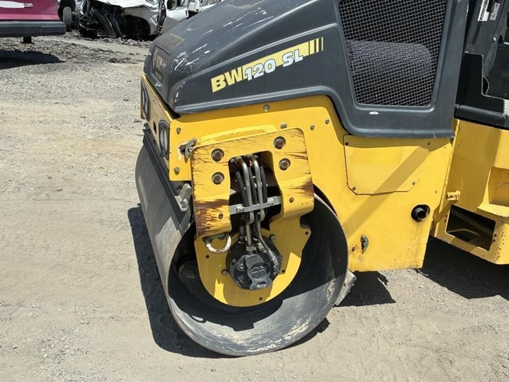 2019-bomag-bw120-image-5