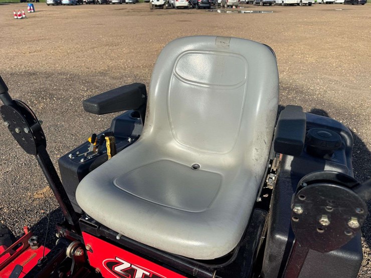 gravely-zt52-hd-image-9