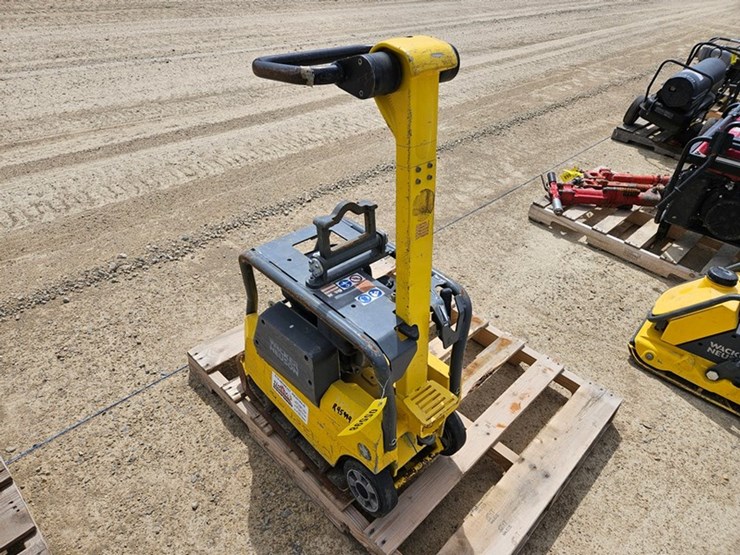 2019-wacker-neuson-bpu2540a-image-3