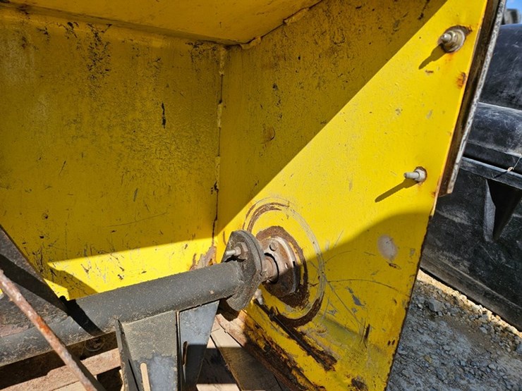 john-deere-48-image-11