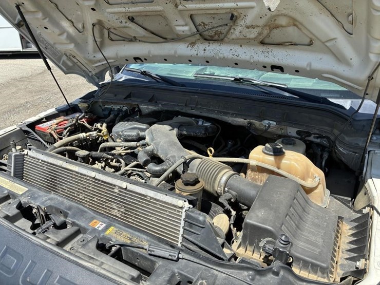 2012-ford-f550-image-7