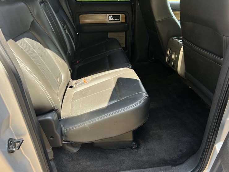 2011-ford-f150-lariat-image-24