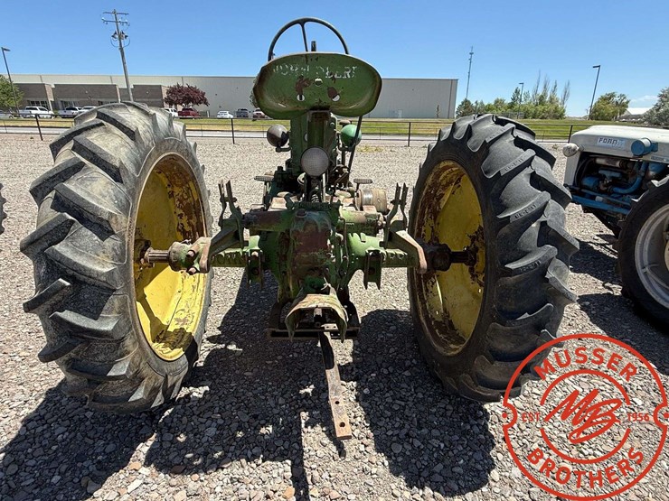 1947-john-deere-b-image-5