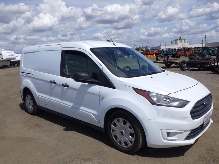 2020-ford-transit-connect-image-2