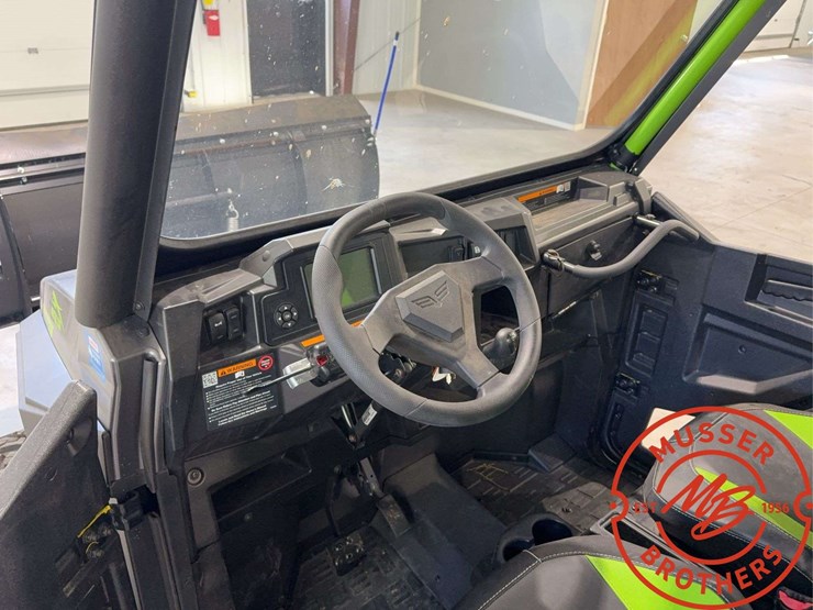 2018-arctic-cat-700-xt-image-20