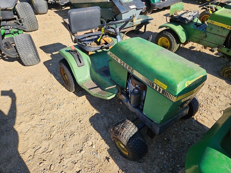 john-deere-111-image-7