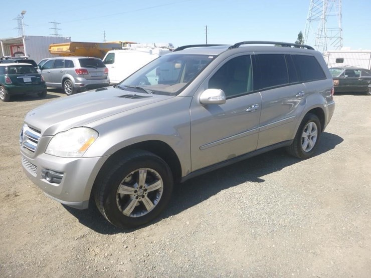 2007-mercedes-benz-gl450-image-1