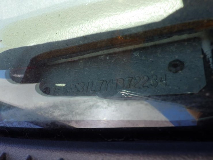 2000-ford-econoline-350-image-14
