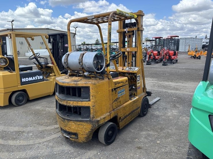 caterpillar-t40b-image-3