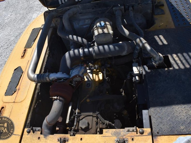 2010-deere-350d-lc-image-52