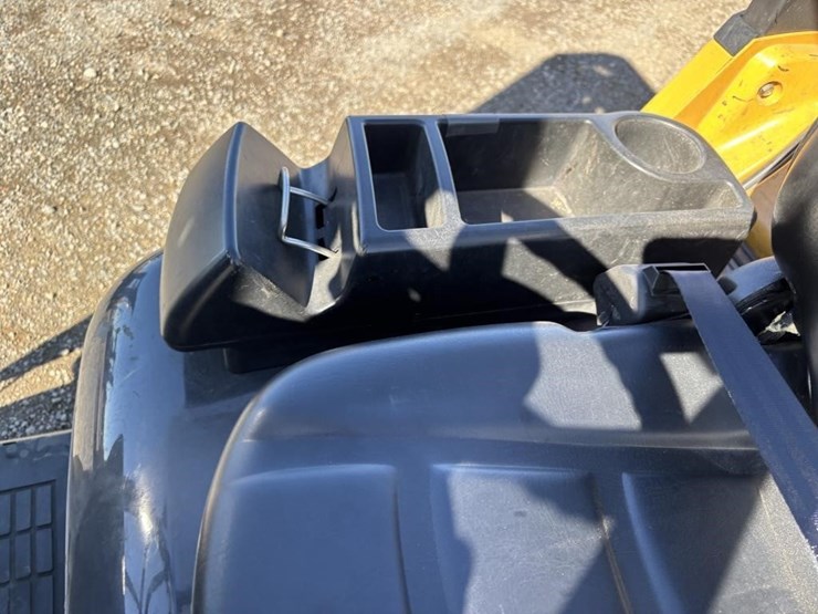 2015-caterpillar-2c6500-image-28