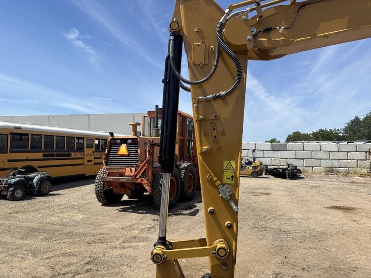 caterpillar-308cr-image-15