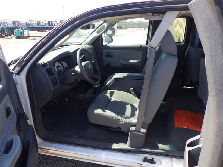 2007-dodge-dakota-image-5
