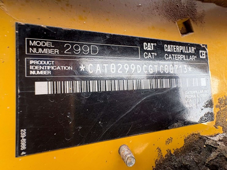 2014-caterpillar-299d-image-35