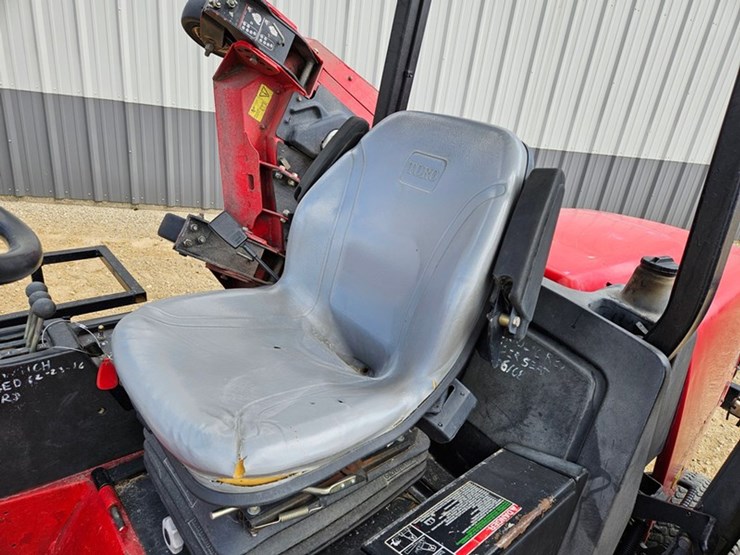 #5050-•-toro-ground-master-4000d-wide-area-mower-image-27