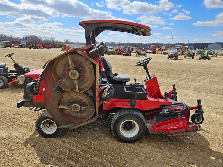 #5050-•-toro-ground-master-4000d-wide-area-mower-image-24