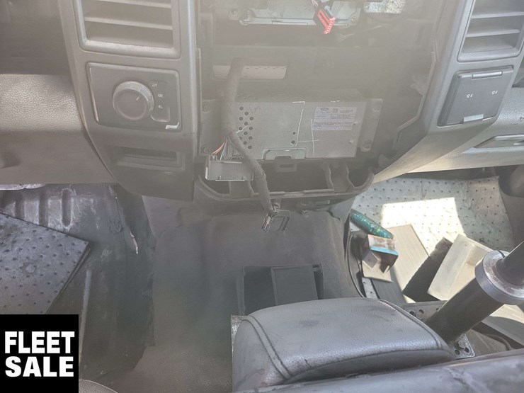 2021-ford-f550-image-20