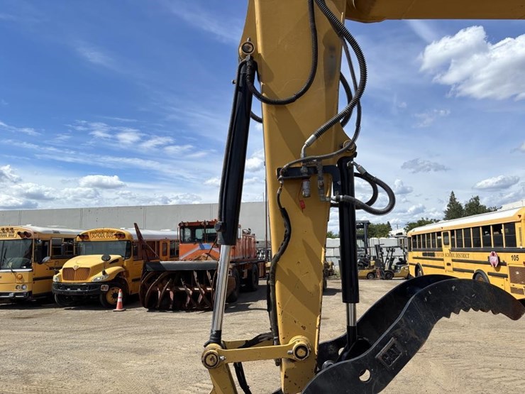 2015-caterpillar-308e2-cr-image-18