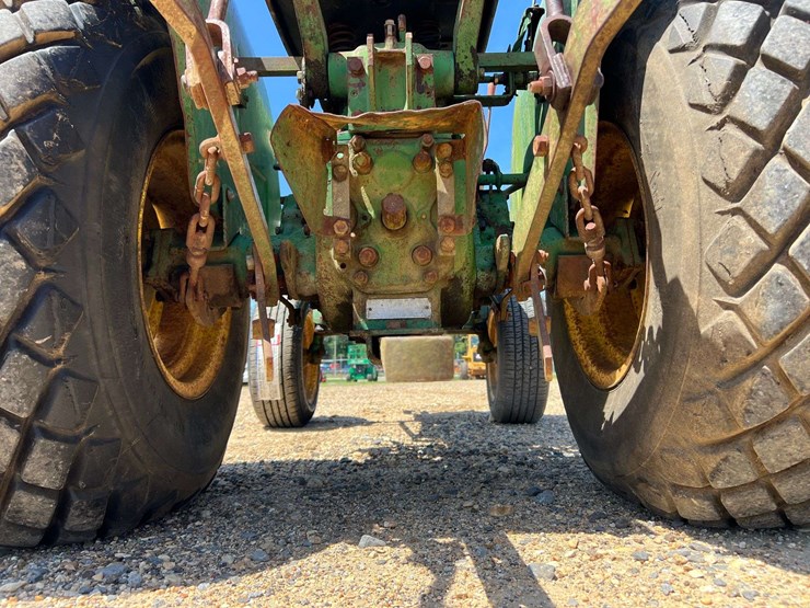 john-deere-750-image-8