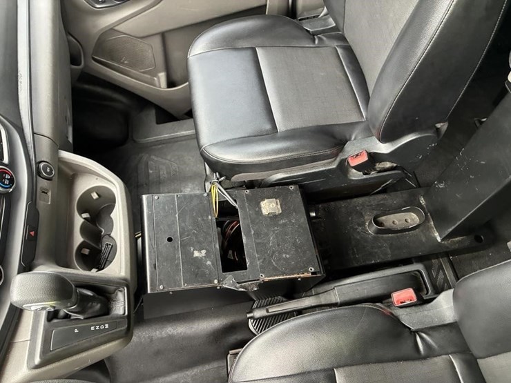 2020-ford-transit-image-23