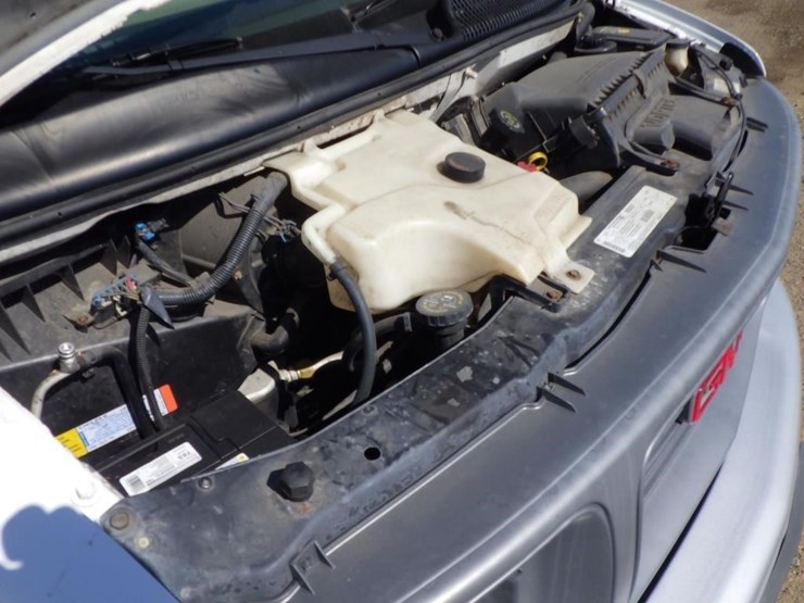 1999-gmc-1500-image-10