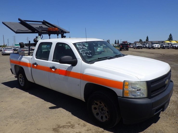 2008-chevrolet-1500-image-2