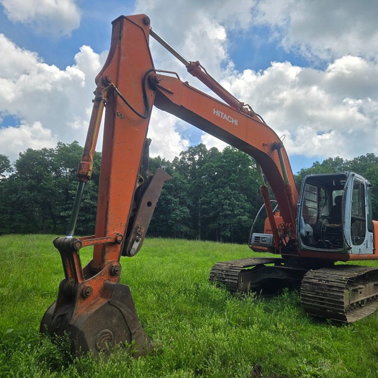 HITACHI EX160 LC