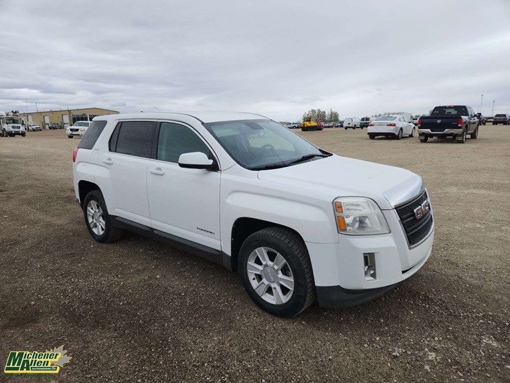2011-gmc-terrain-sle-image-2