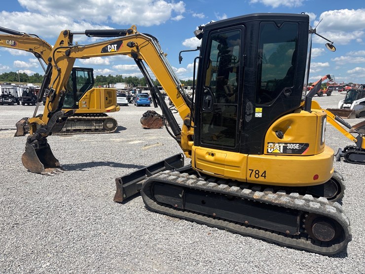caterpillar-305e2-cr-image-4