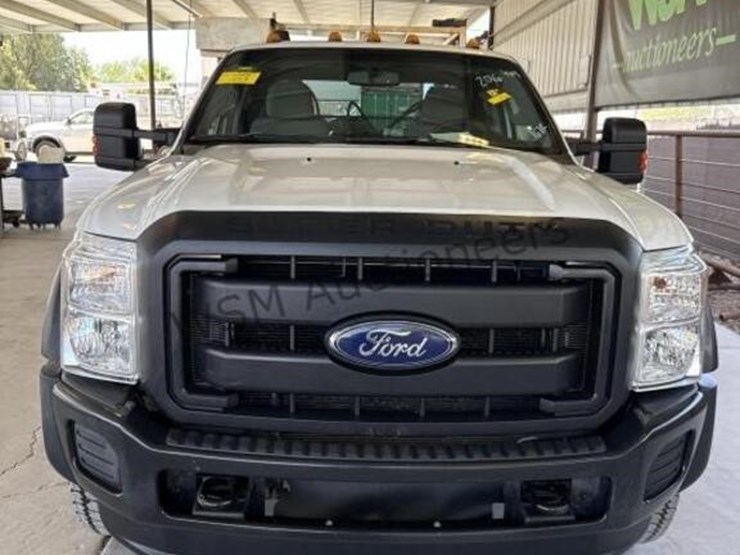 2016-ford-f550-image-3