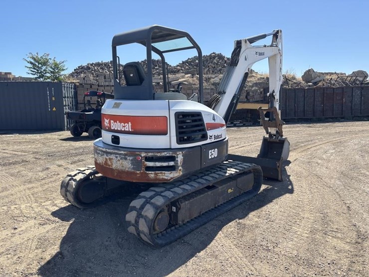 2017-bobcat-e50-image-3
