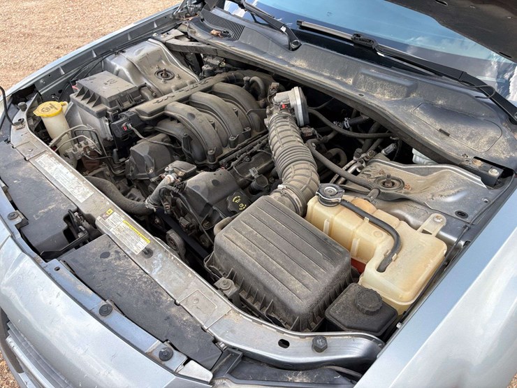 2007-dodge-magnum-4-door-wagon-(119,840-miles)-image-24