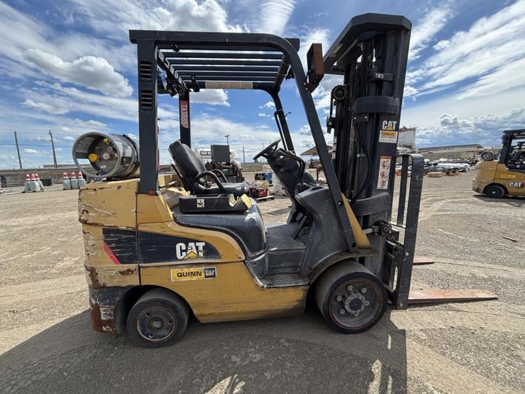 2017-caterpillar-2c6000-image-7