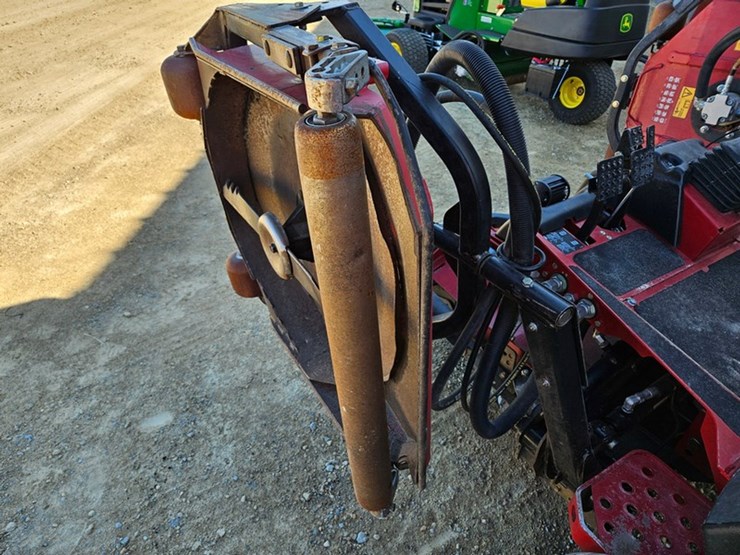 toro-groundsmaster-4500d-image-14