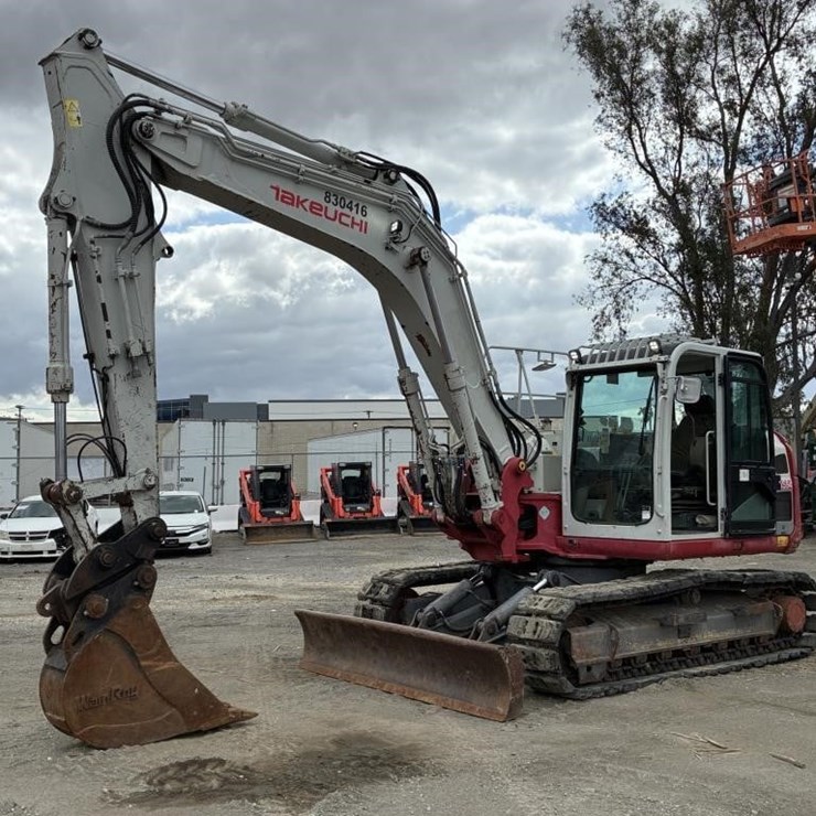 2018 TAKEUCHI TB2150