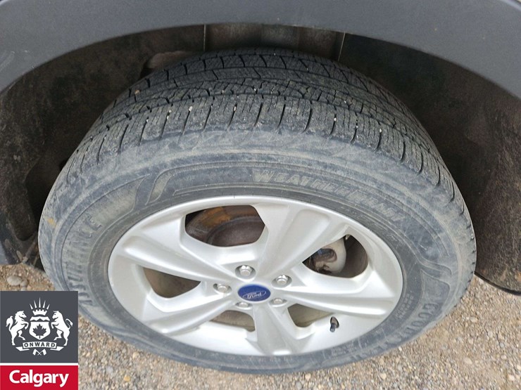2016-ford-escape-image-10