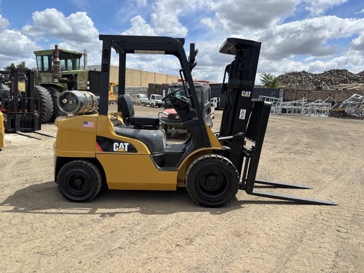 caterpillar-gp30n-image-7