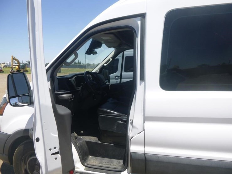 2020-ford-transit-image-6